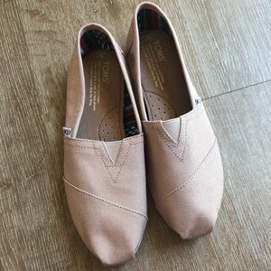 Toms Women’s shoes - color sand/tan